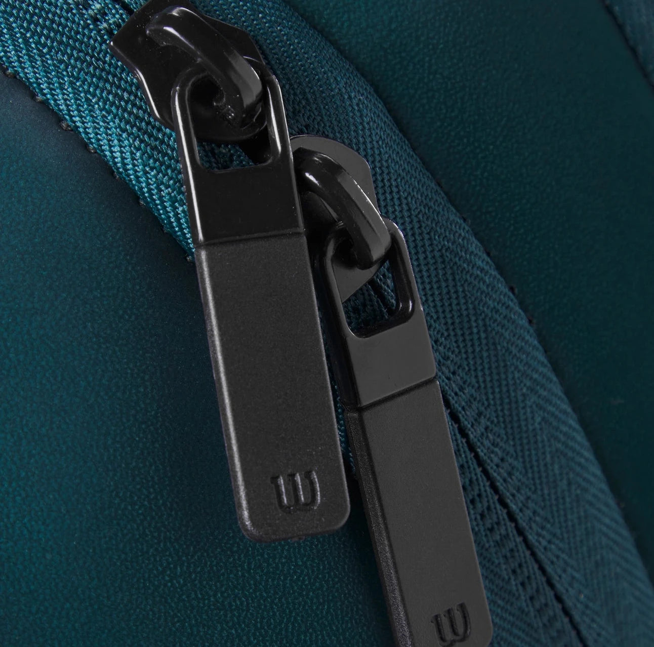 Wilson Blade Super Tour v9 Green Backpack Bag