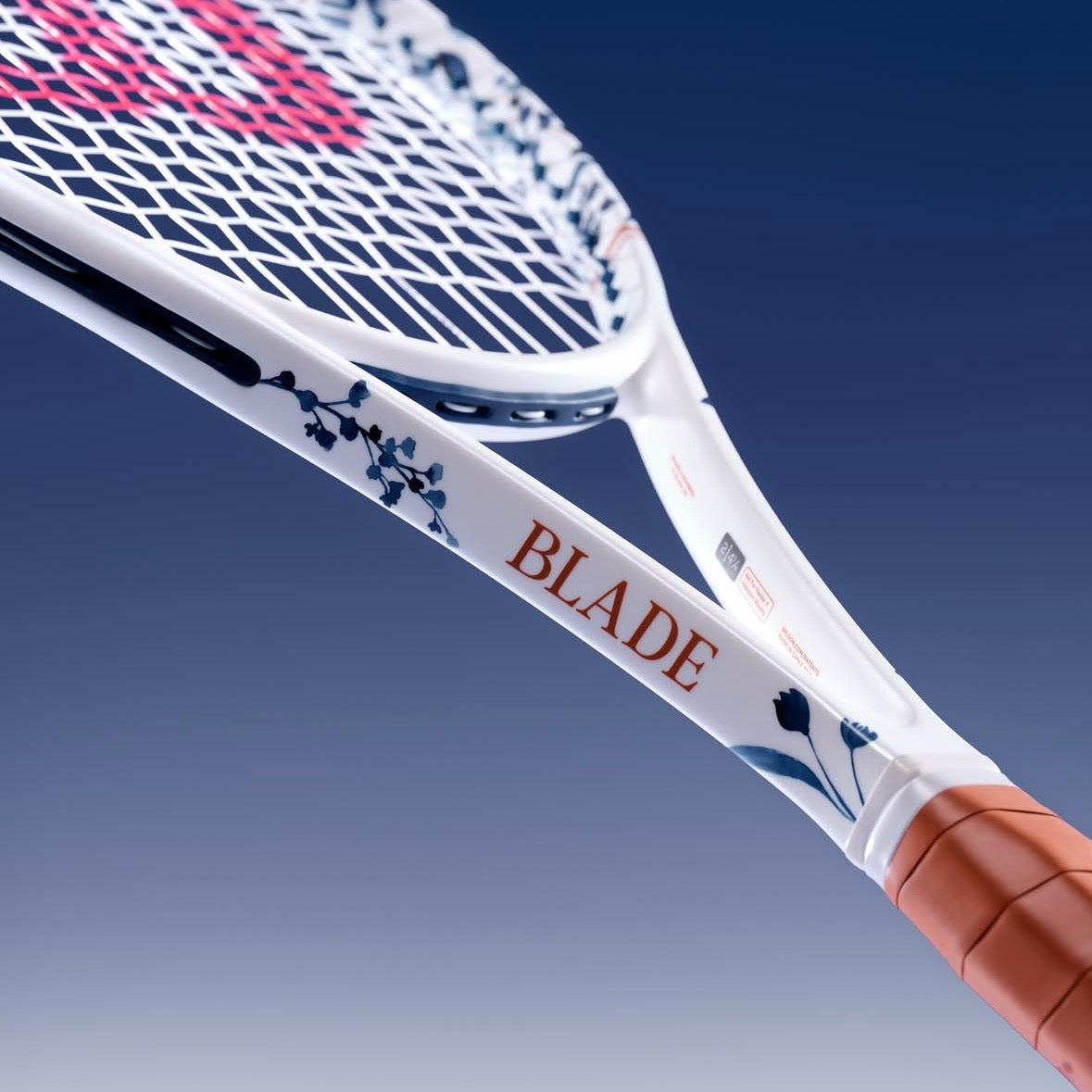 Wilson Blade 98 16x19 v10 Heritage Porcelain Limited Edition Tennis Racket (305g) (Unstrung)