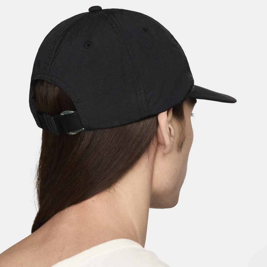 Nike Club Unstructured Flat Bill Outdoor Cap (Black)
