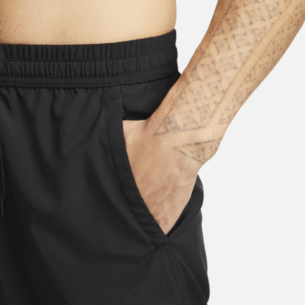 Nike Men’s Dri-FIT 7-inch Unlined Versatile Training Shorts