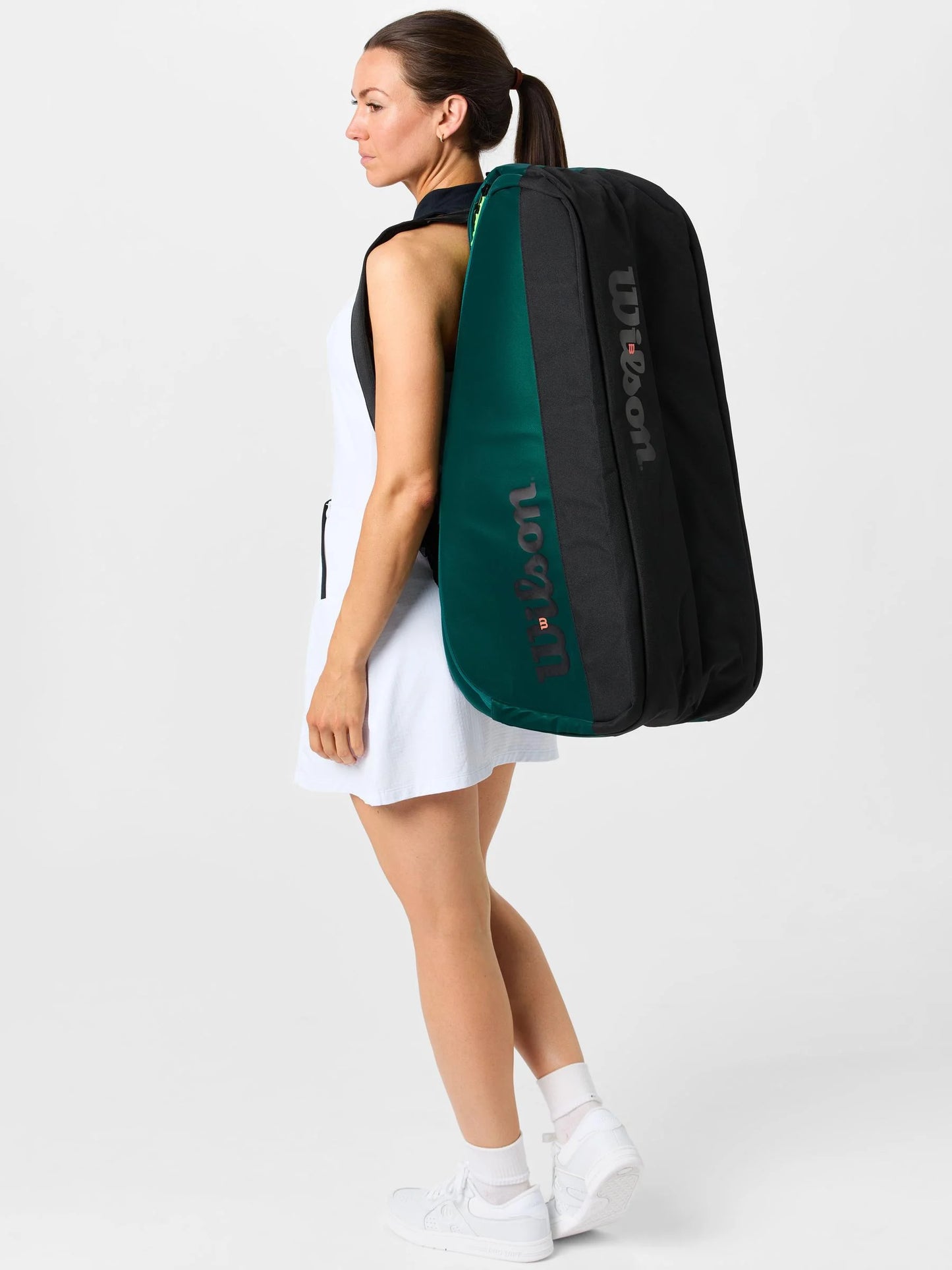 Wilson Super Tour Blade v9 (9 Pack) Racket Bag